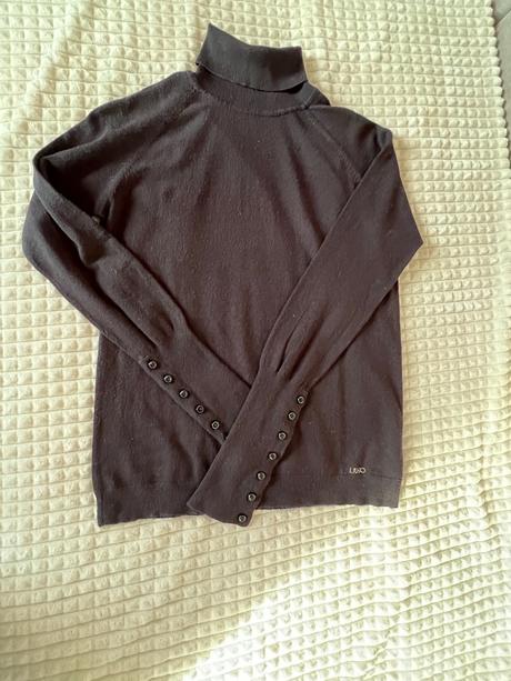 Liu jo rolak, liu jo,s