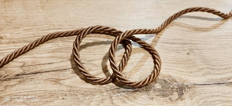 Točené šnúrky 10 mm - rôzne farby,