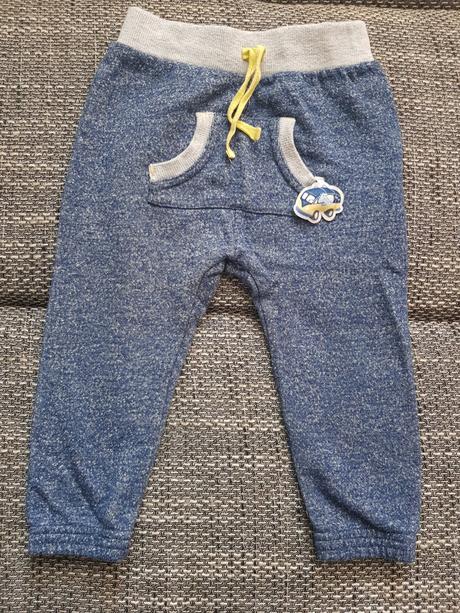 Teplaky 86, reserved,86