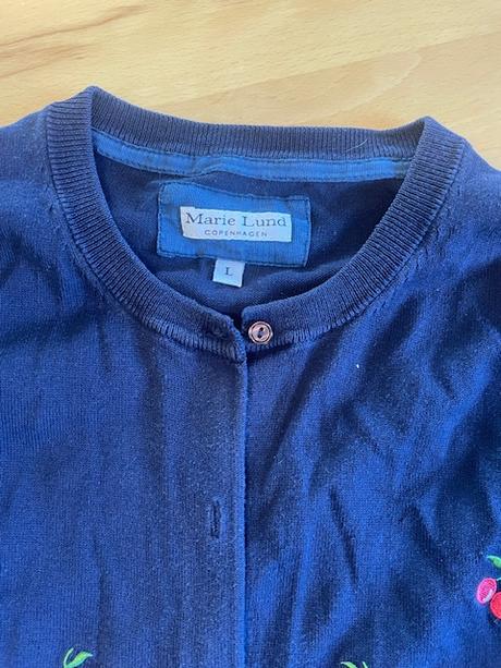 Pekny ceresnovy sveter marie lund/m, m