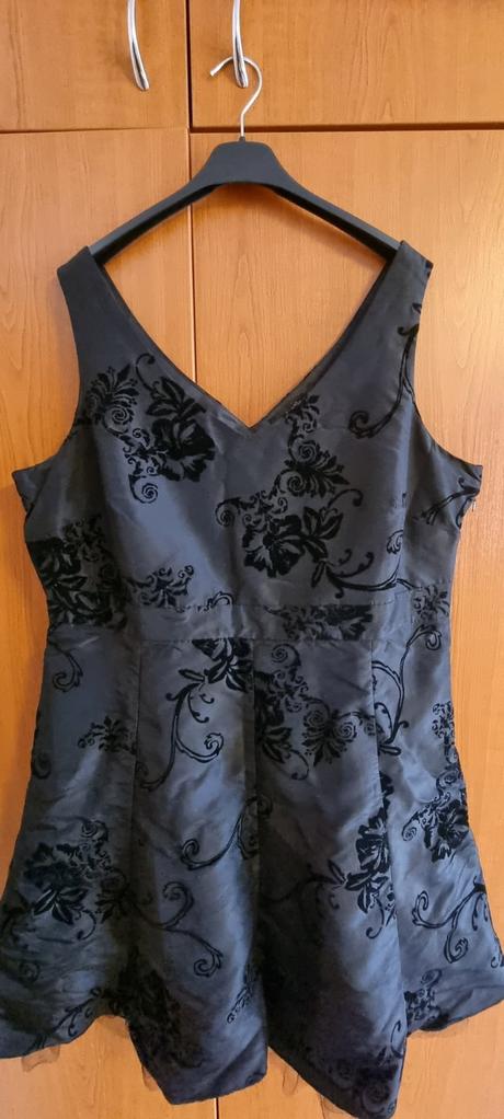 Dámske spoločenské šaty, veľ.48-50, 48