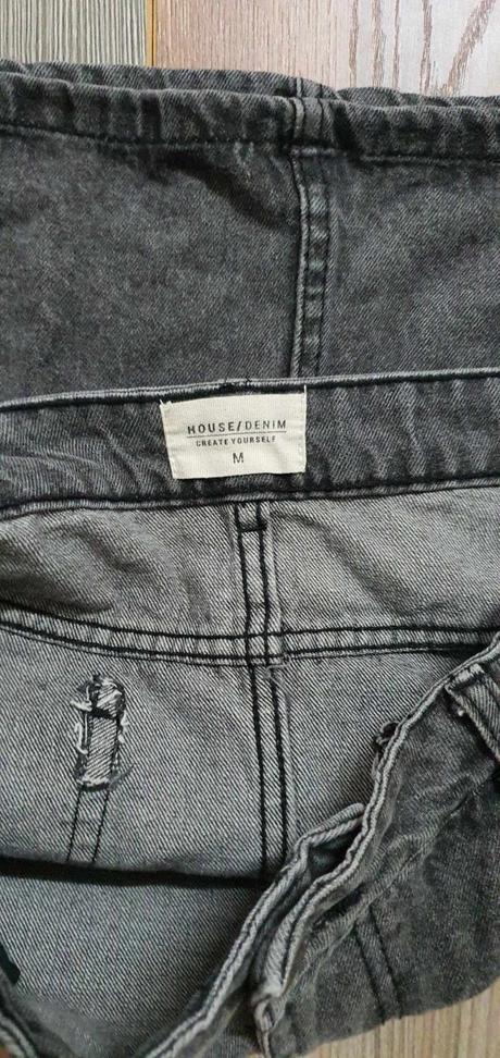 Riflova sukna house, house,m