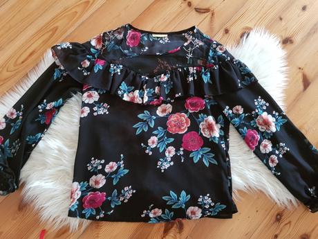 Blúzka s volánmi top stav, s