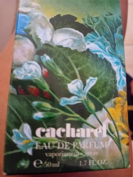 Chacharel eden parfem, 
