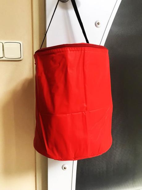 Priestranná termotaška, 