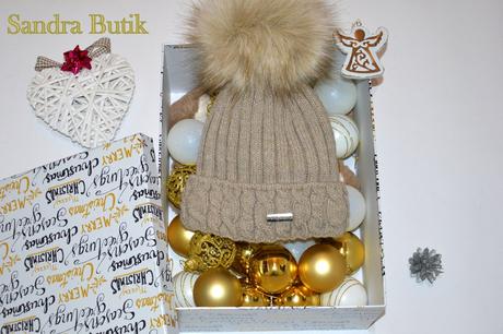 Čiapočka zateplená s bohatým brmbolcom, <50 - 158