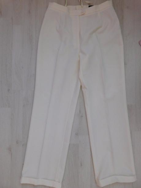 Elegantné bledožlté nohavice l, l