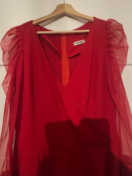 Dámske spoločenské šaty veľkosť 40, 40