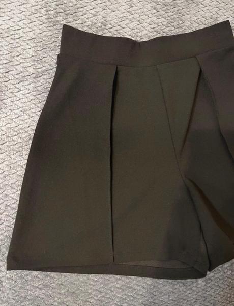 Šortky s vysokým pásom, h&m,s