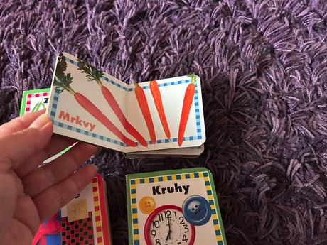 Sada 7 ks mini knižiek, 