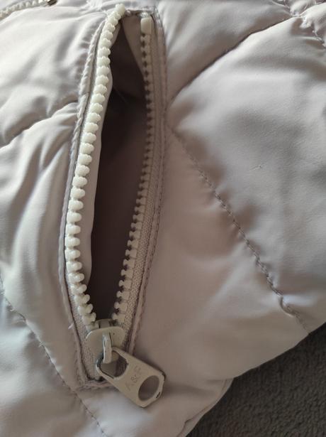 Páperová bunda zn. a&f, veľkosť xs-s, abercrombie&fitch,s