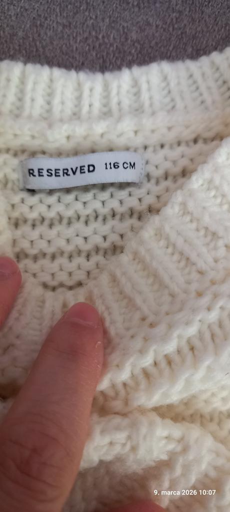 Svetrík, reserved,116