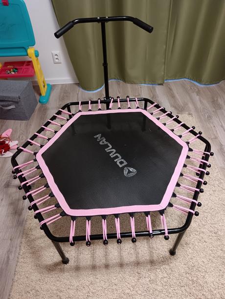 Trampolína, duvlan,<150 cm