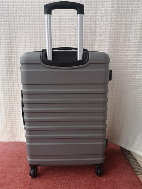 Elevate cestovný kufor veľkosť m, 