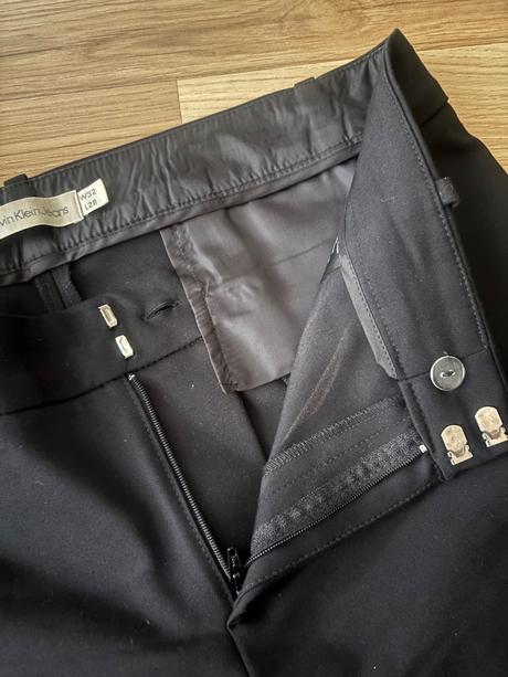 Elegantne nohavice, calvin klein,32
