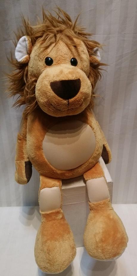 Plyšák lenny lev na nacvičovať infúznej súpravy, 