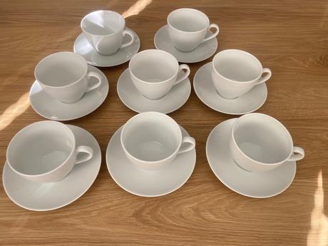 Šálky a podšálky biele / ikea,