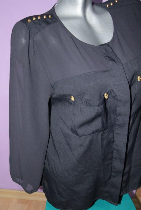 Cierna bluzka vzadu dlhsia, m