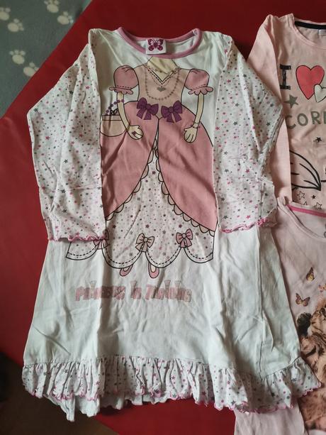 Pyžamove tričká, cena spolu, 128