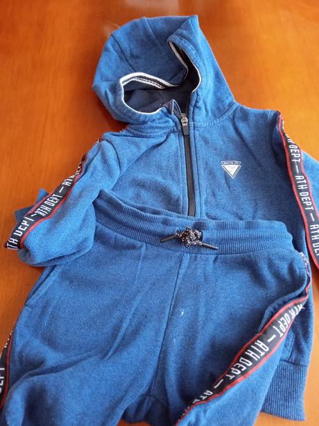 Súprava trigovica plus tepláky, 104