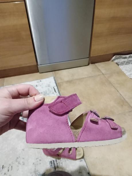 Dievčenské sandále, protetika,29