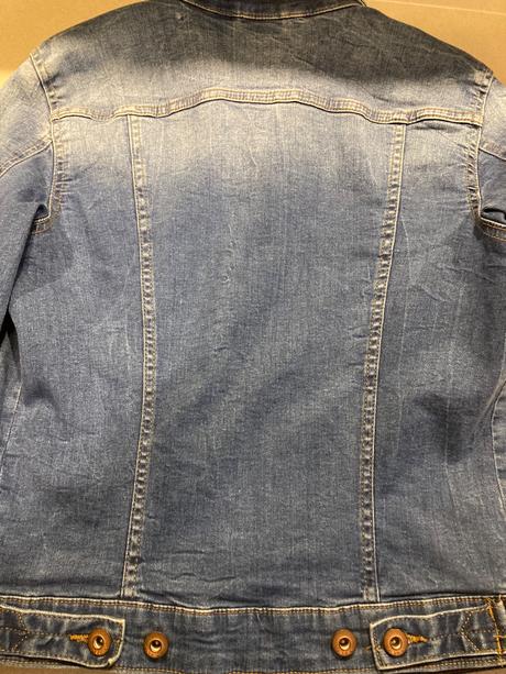 Riflova bundicka, esprit,s