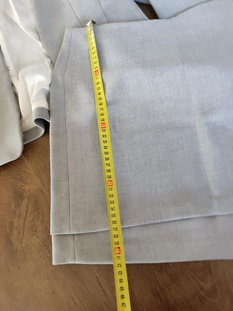 Dámsky kostým, h&m,42