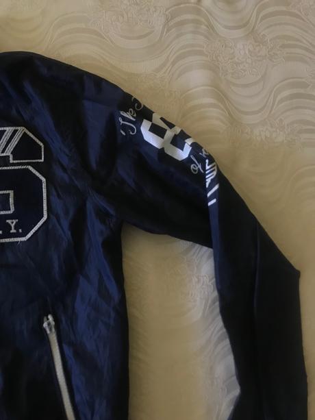 Bunda prechodna soho, 152