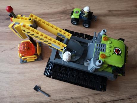 Lego city 60122 sopečná rolba,