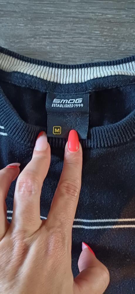 Sveter., new yorker,m