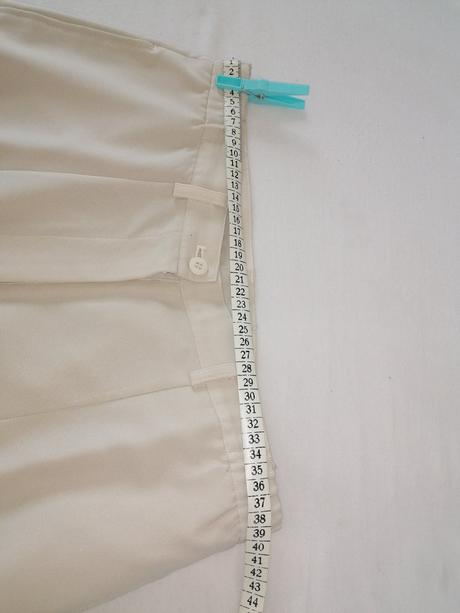 Decentný spoločenský kostým, m