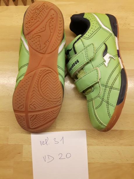 Moderné tenisky, kangaroos,31