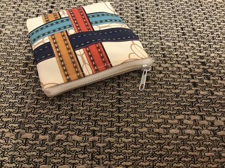 Mala peňaženka na zips,