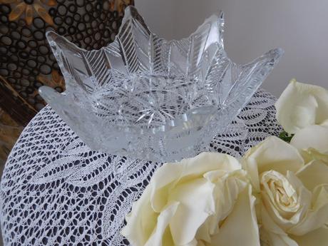 Kryštálová miska v tvare hviezdy-top top stav,, 