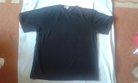 Tricko cierne , xl