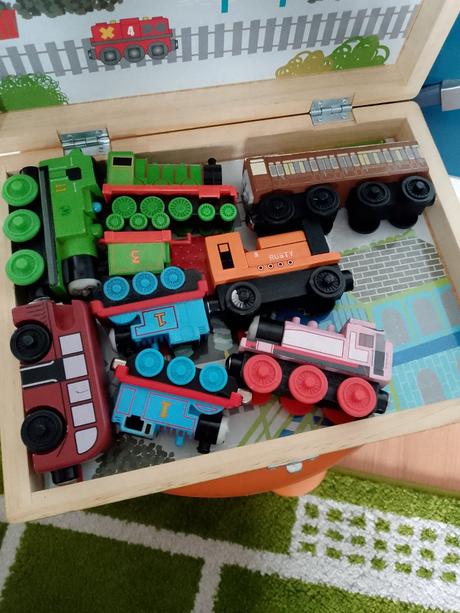 Vláčik tomáš v kufríku, 