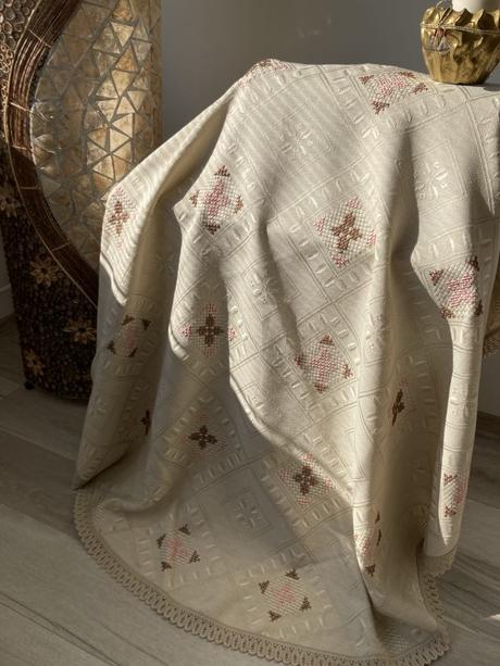 Obrus krémový -priemer-175 cm,, 