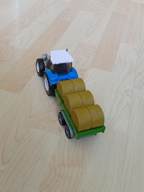 Traktor s vlečkou, 
