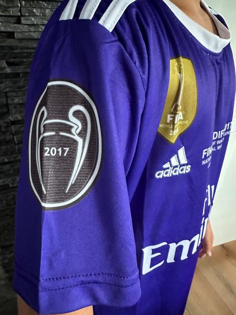 Futbalové tričko ronaldo , gavi, messi, l / m / s / xl / xxl