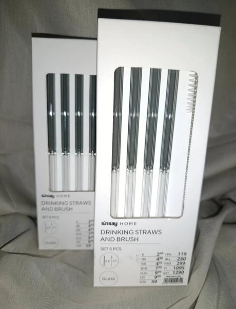 Číre sklenené slamky, 