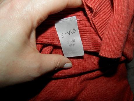 Oranžovo-tehlový svetrík, e-vie,42