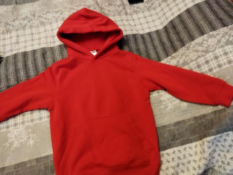 Mikina s kapucnou, 122