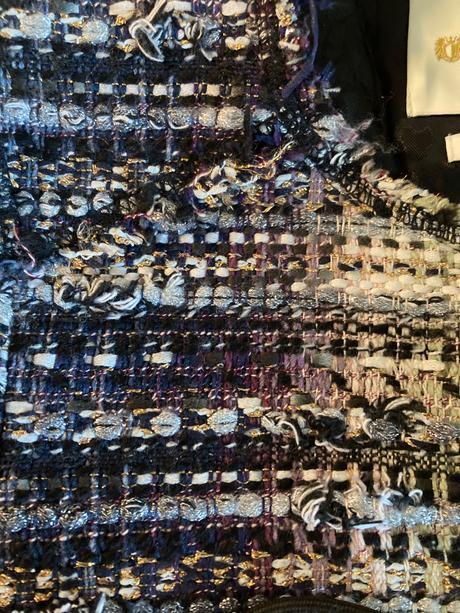 Rich & royal boucle sako kabátik č. 40, 40