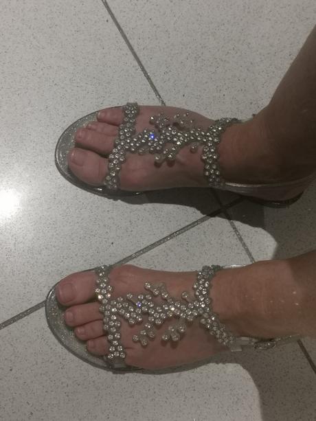 Sandalky scaviola, 38