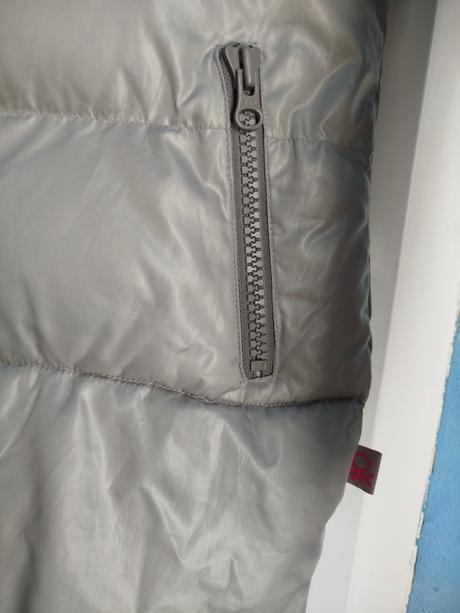 Teplá bunda benetton, benetton,152
