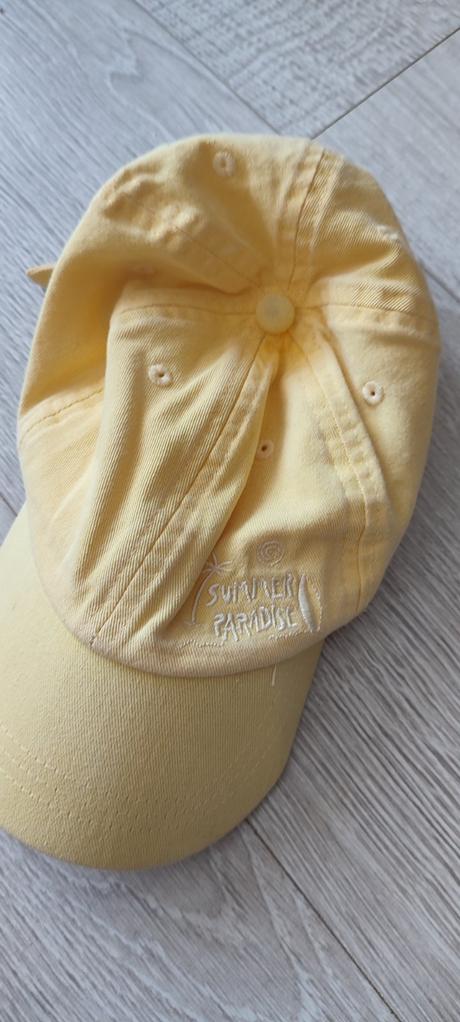 Šiltovka s výšivkou, reserved,110