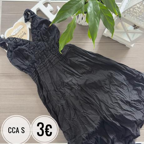 Tenké šaty s čipkou, s