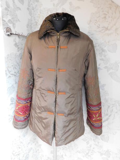 Luxusna velmi pekna bunda, 36