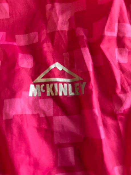 Pršiplášť, mckinley,128