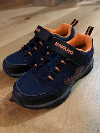 Turisticke topanky navaho 31, 31